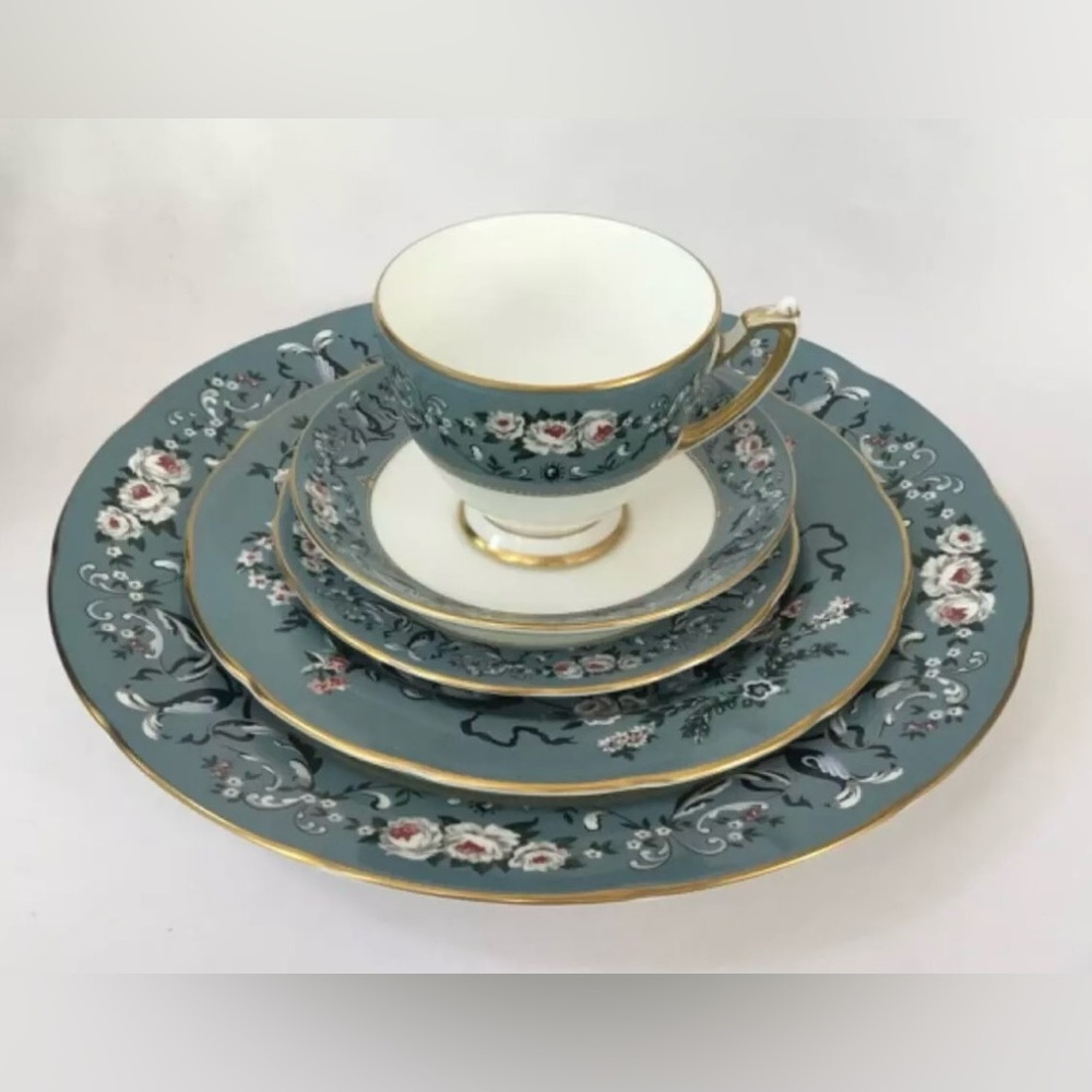 Ralph Lauren Dinnerware, Annalia, 6 piece plate setting